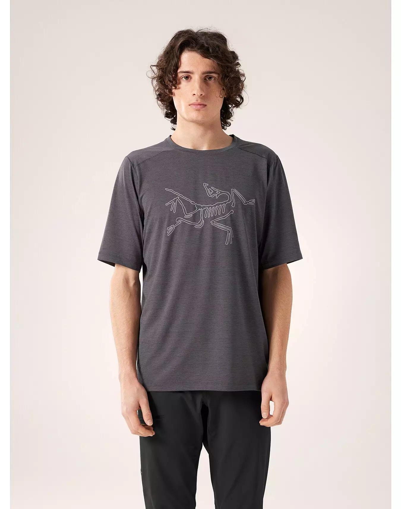 Arc'teryx Men's Cormac Logo SS Shirt in Black Heather