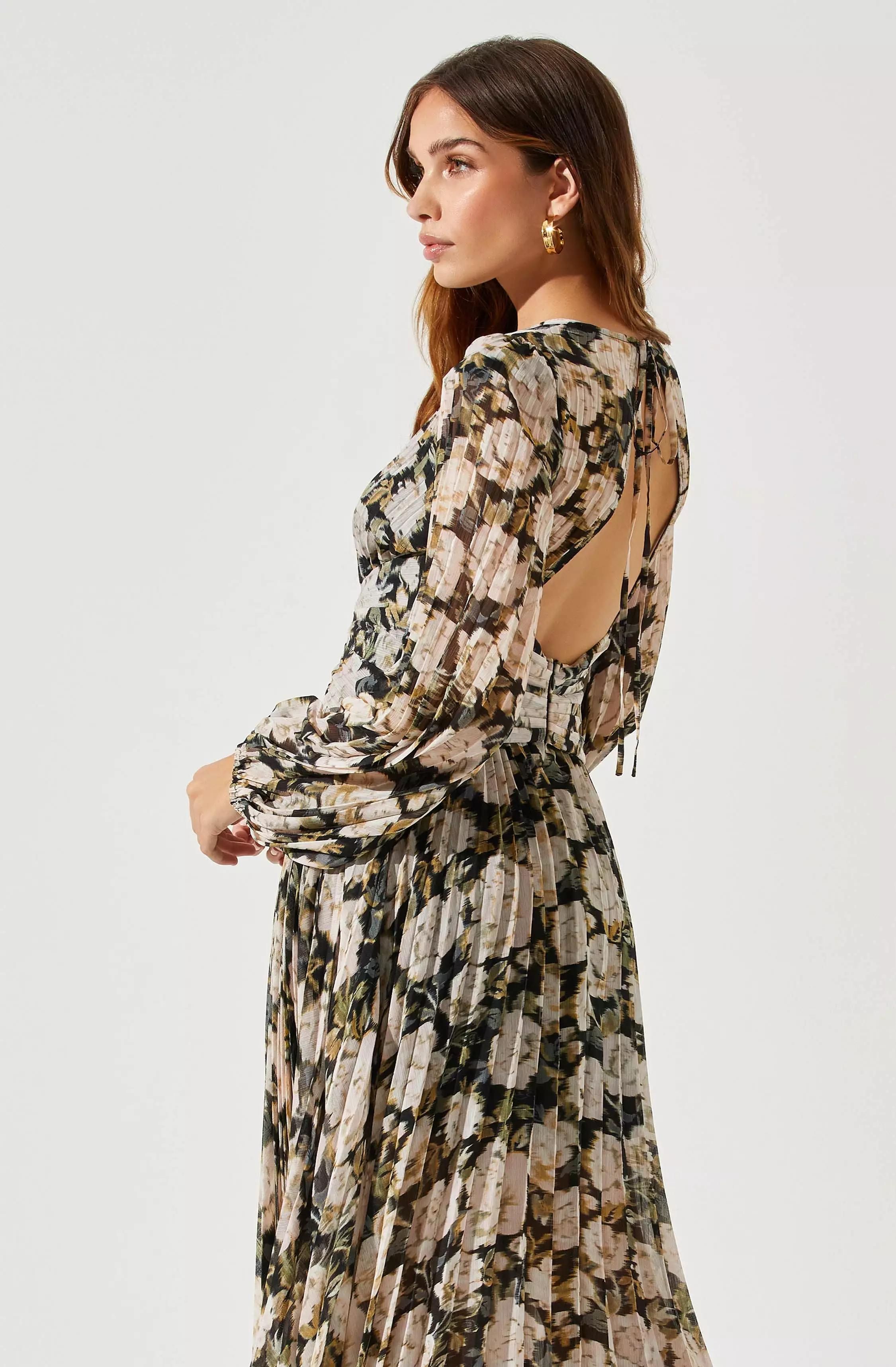 Ayana Floral Pleated Long Sleeve Maxi Dress