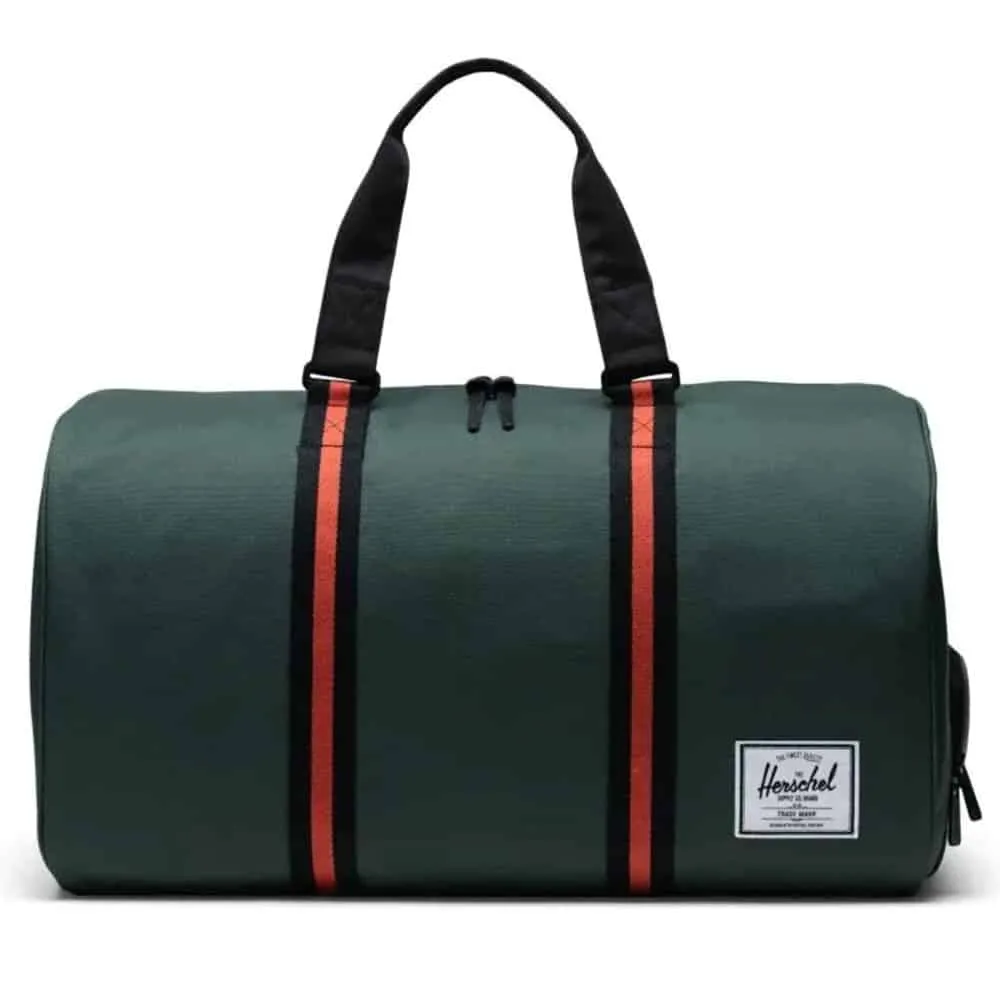 Herschel Novel 42.5L Duffle Bag – Garden Topiary/Black/Gargoyle/Chili