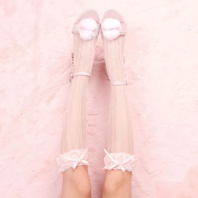 LOLITA LACE HEART BOW SOCKS BY4040