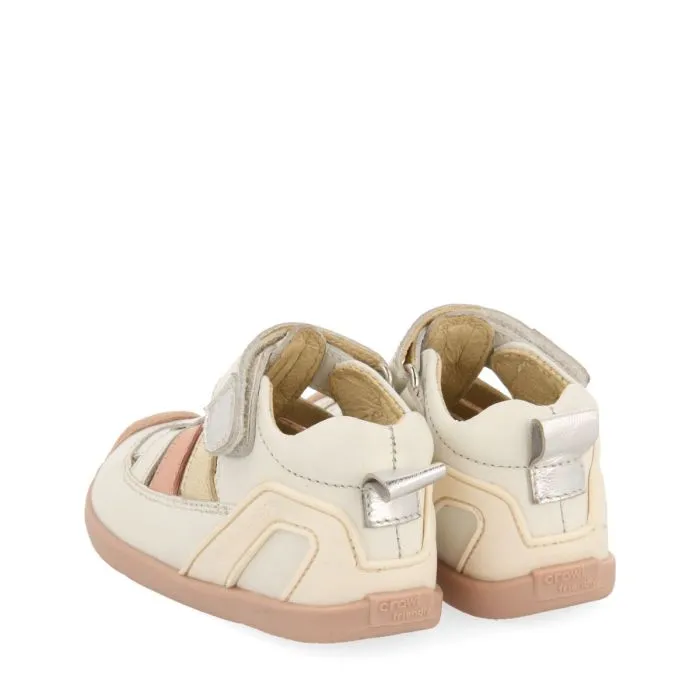 OFF-WHITE LEATHER BABY SANDALS IN CRAB STYLE WITH METALLIC DETAILS