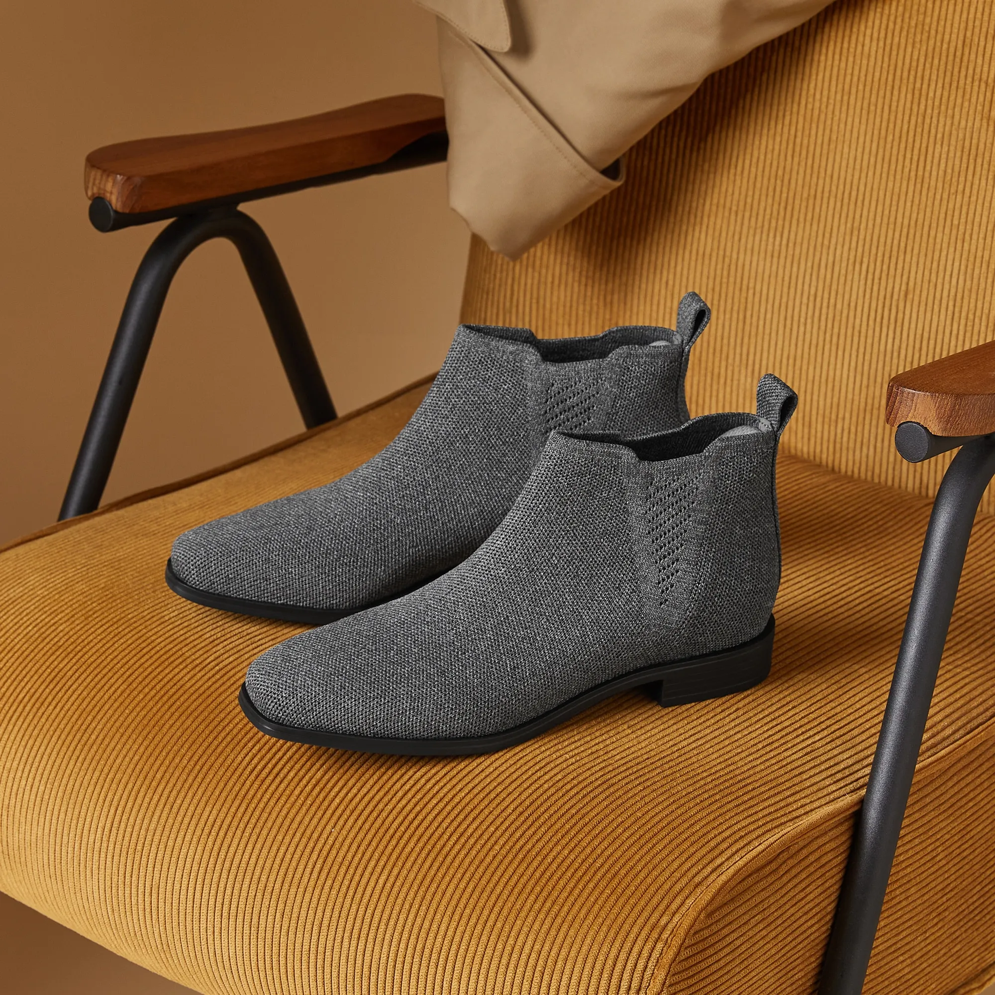   Slip-On Square-Toe Ankle Chelsea Boots (Ryan Slip-On)