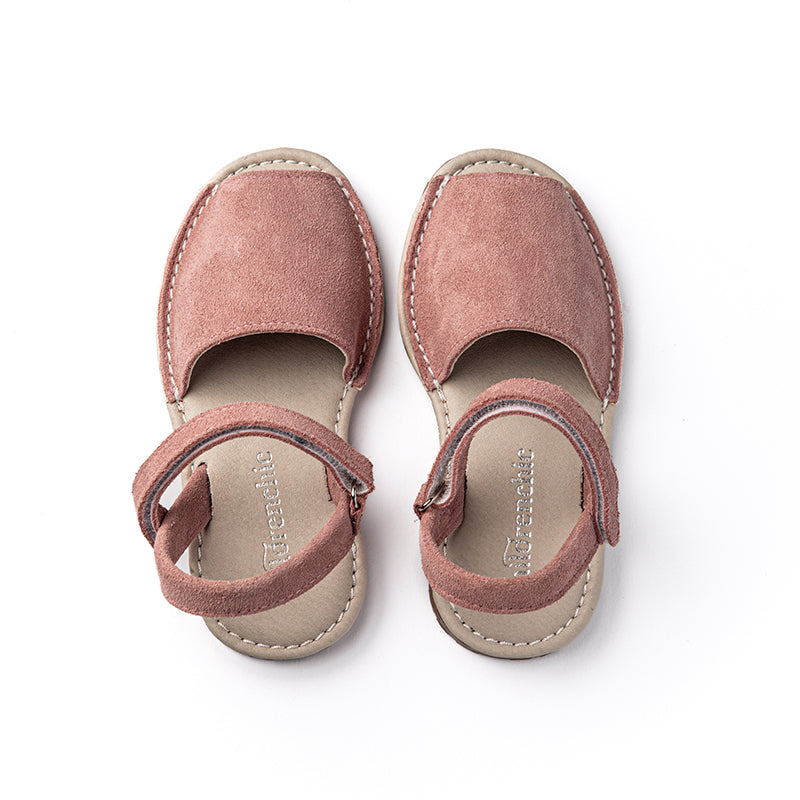 Suede Sandals in Rose