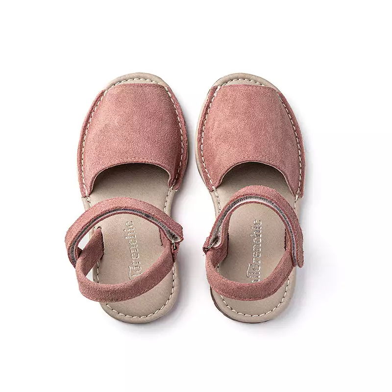 Suede Sandals in Rose